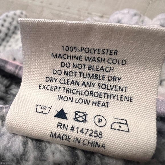 Simply Southern Gray Patterned Pullover. Sz/XL - NWOT. - Picture 9 of 14